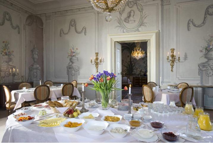 Schlosshotel Obermayerhofen Sebersdorf Екстериор снимка