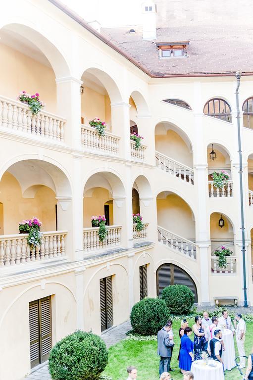 Schlosshotel Obermayerhofen Sebersdorf Екстериор снимка
